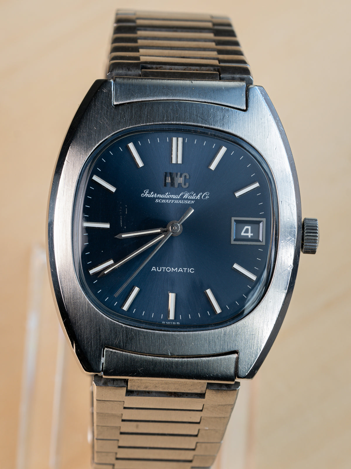 IWC 'TV-shape cushion' - full set