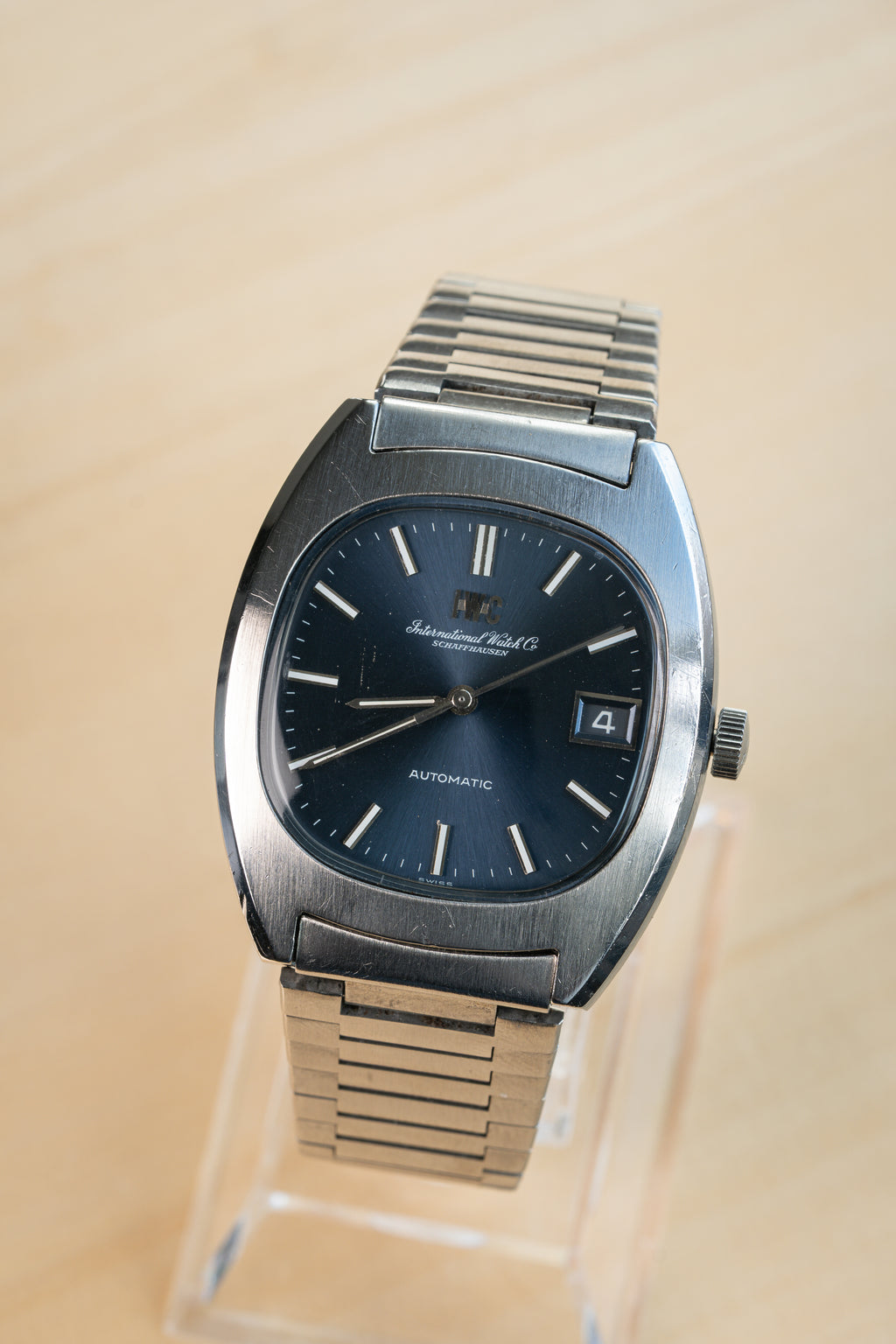 IWC 'TV-shape cushion' - full set