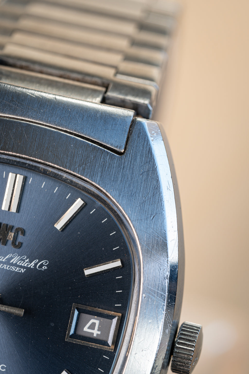 IWC 'TV-shape cushion' - full set
