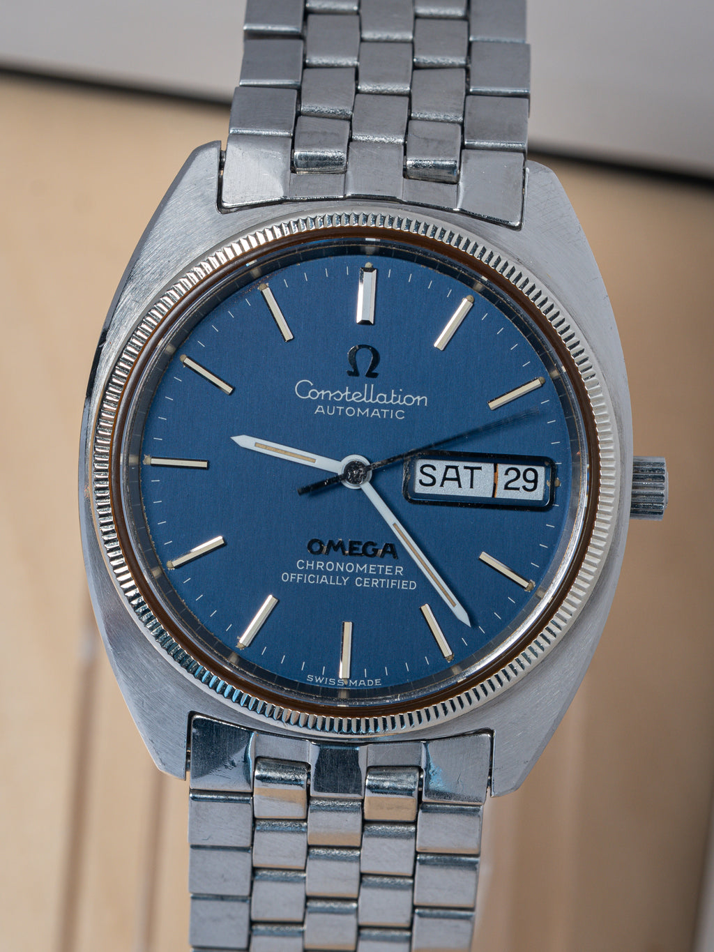 Omega Constellation C-shape