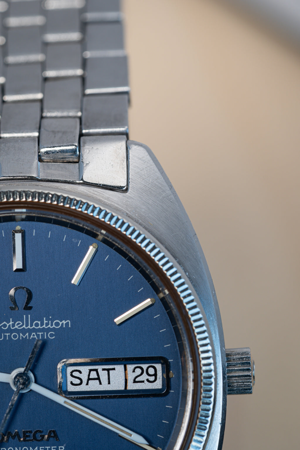 Omega Constellation C-shape