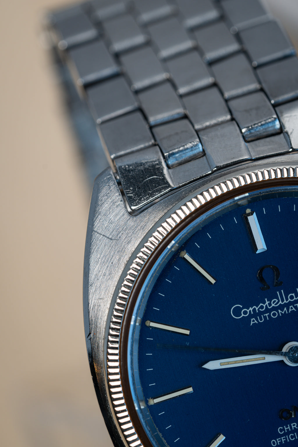 Omega Constellation C-shape