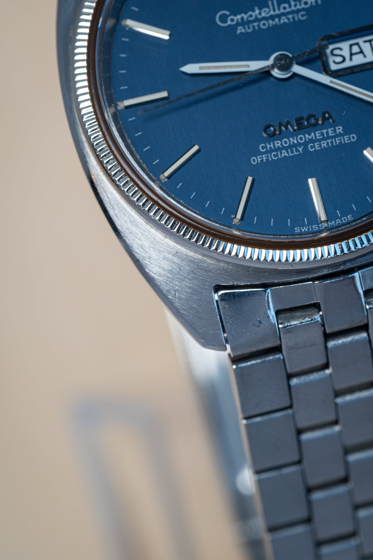 Omega Constellation C-shape