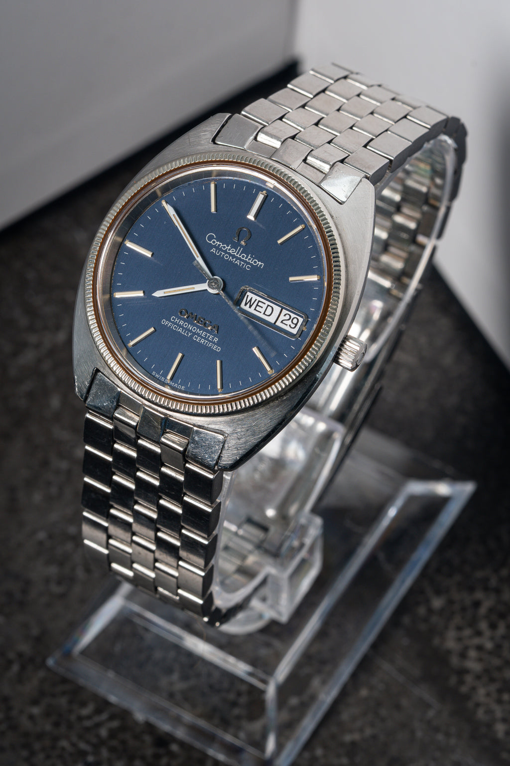 Omega Constellation C-shape