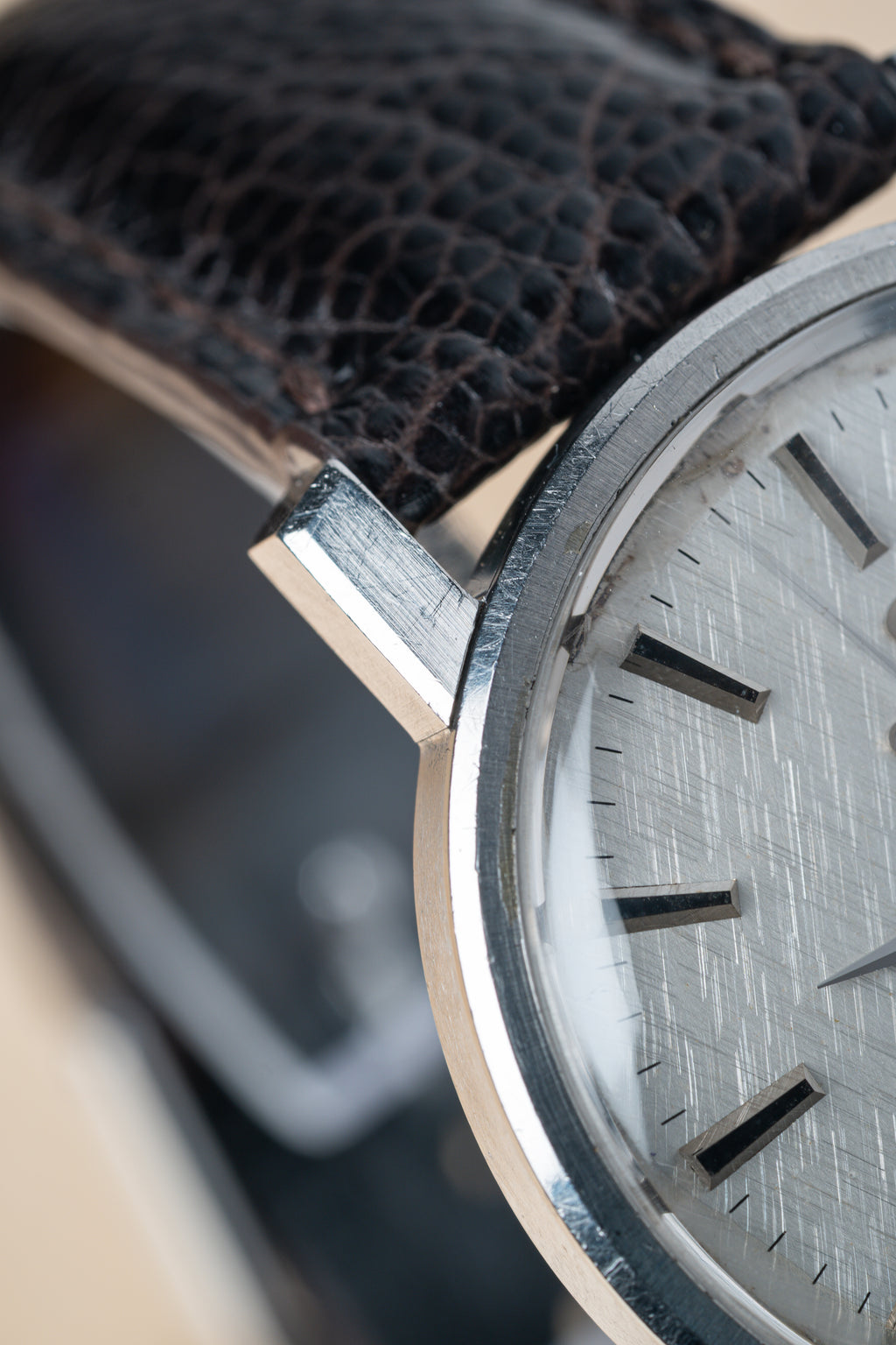 Omega Constellation linen dial