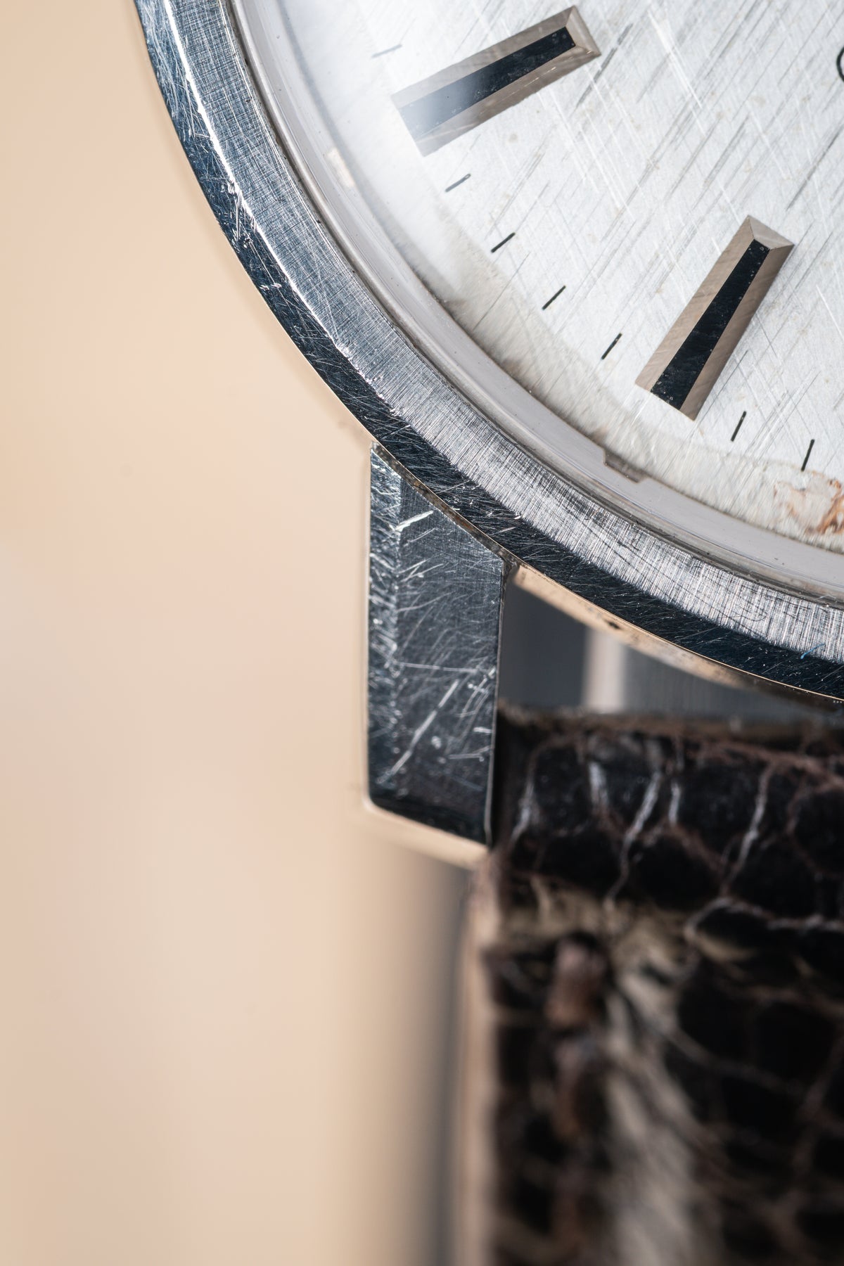 Omega Constellation linen dial