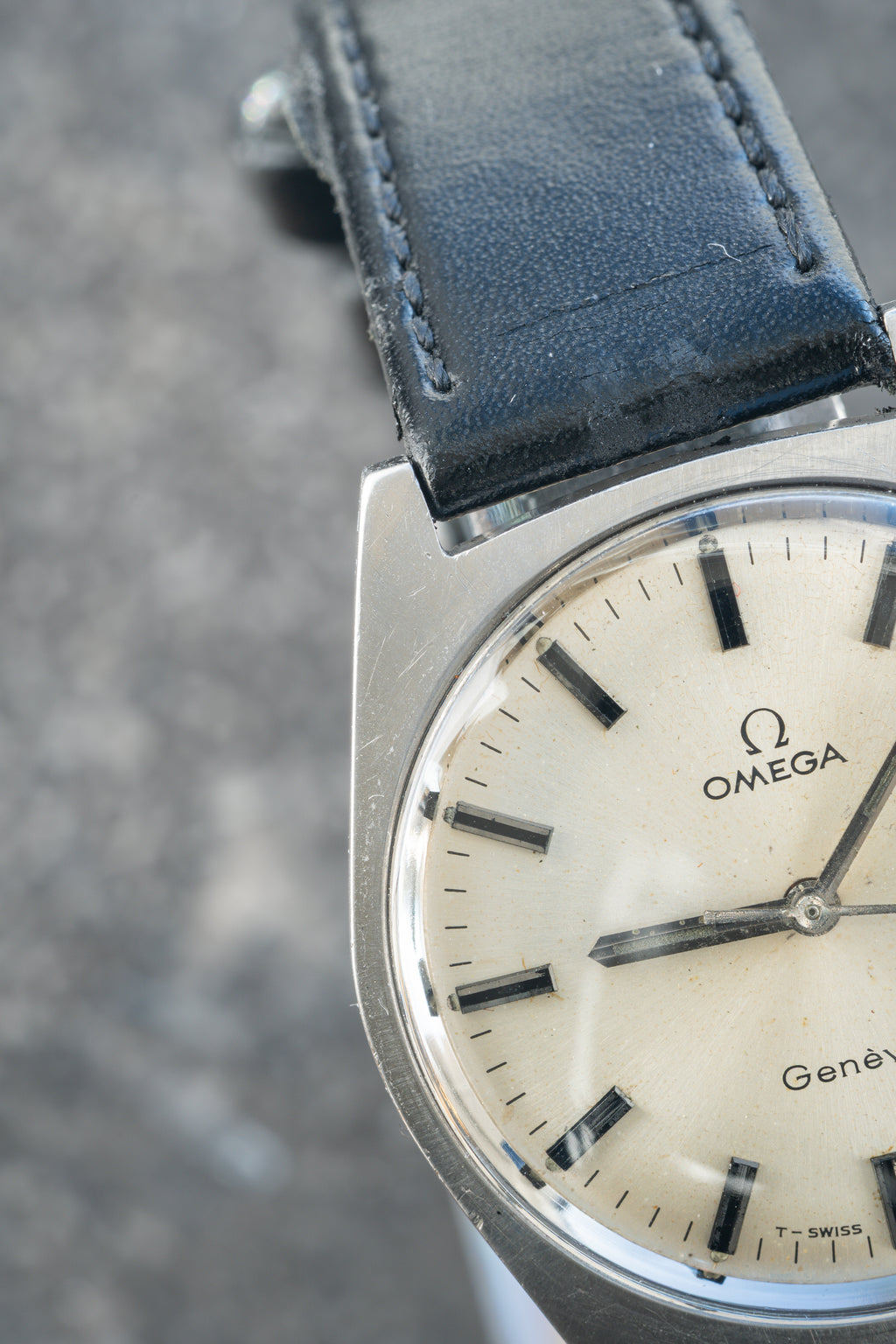 Omega Genève silver dial