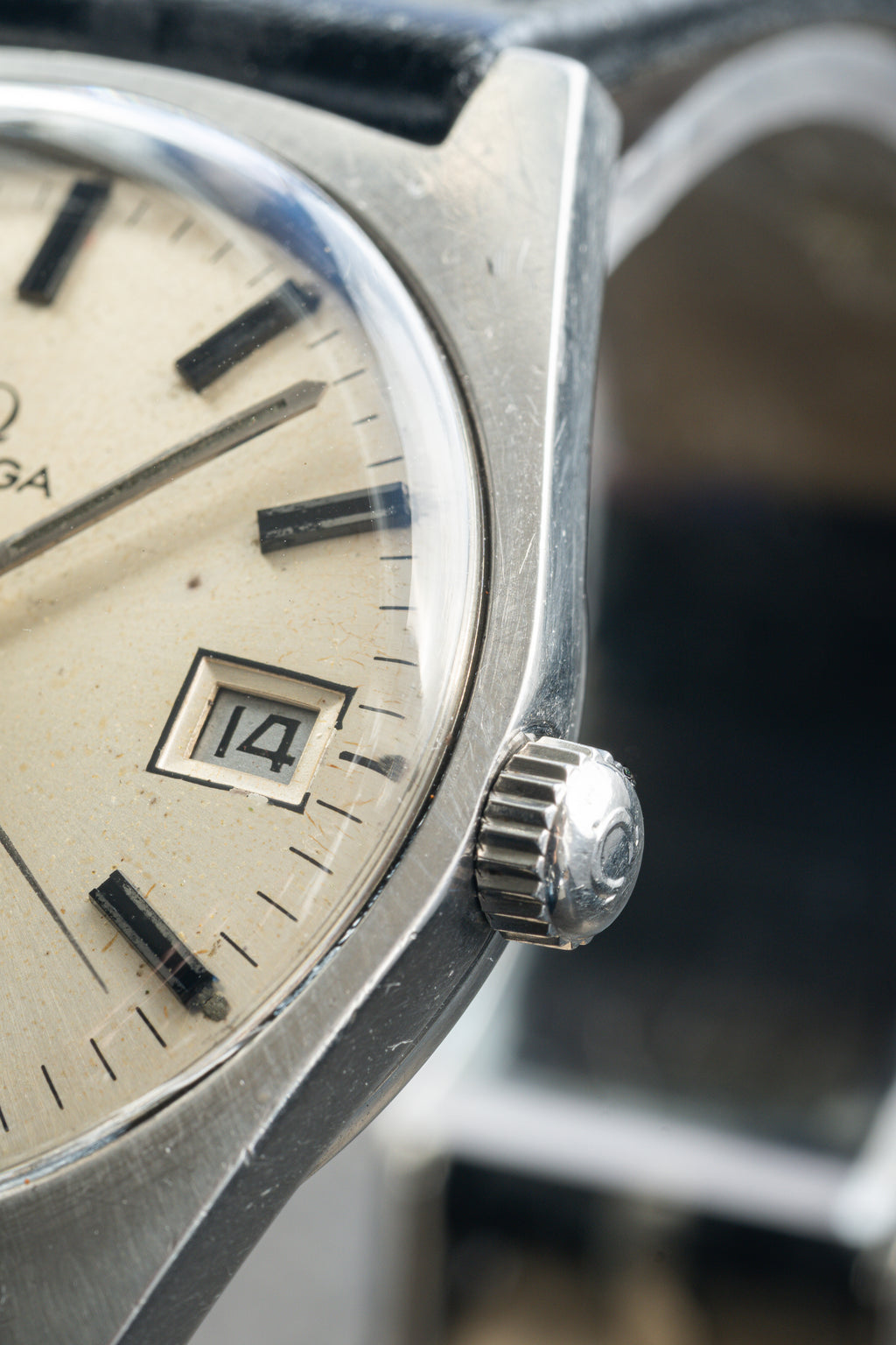 Omega Genève silver dial